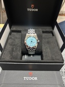 ラグーンブルー