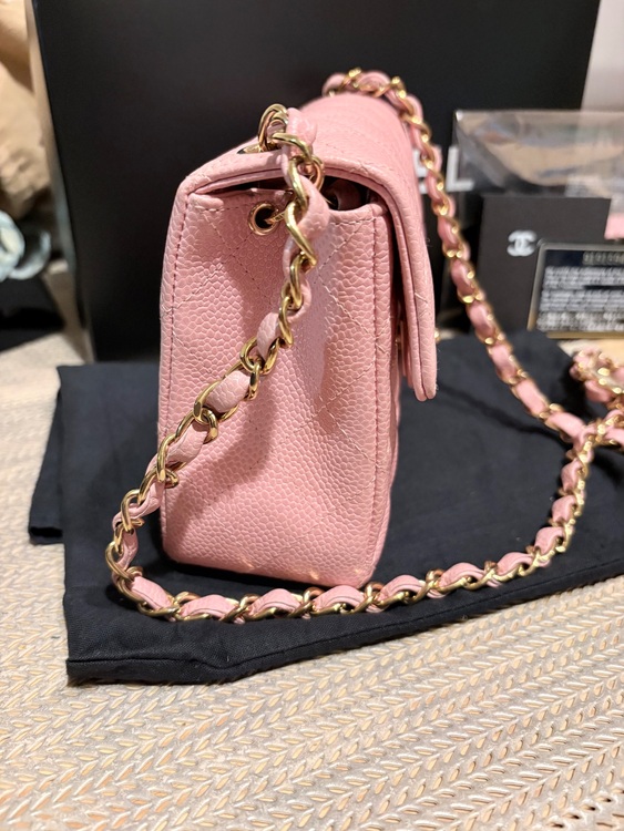 ミニマトラッセ（ブランドバッグ）の商品画像 - 査定依頼日：2025年11月19日 - 最高査定価格：900,000円