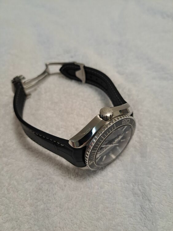 オメガ シーマスター  プラネットオーシャン 600M（高級時計）の商品画像 - 査定依頼日：2025年9月26日 - 最高査定価格：540,000円