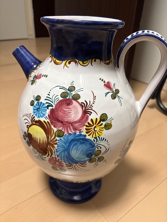 花瓶（美術品・骨董品）の商品画像 - 査定依頼日：2026年9月25日 - 最高査定価格：1,000円