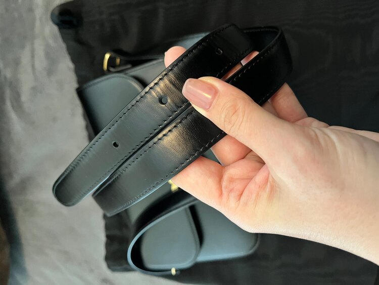 セリーヌ  （ブランドバッグ）の商品画像 - 査定依頼日：2025年2月5日 - 最高査定価格：320,000円