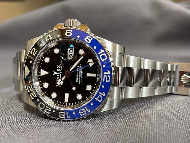 ロレックス GMTマスター （高級時計）の商品画像 - 査定依頼日：2025年4月29日 - 最高査定価格：2,390,000円