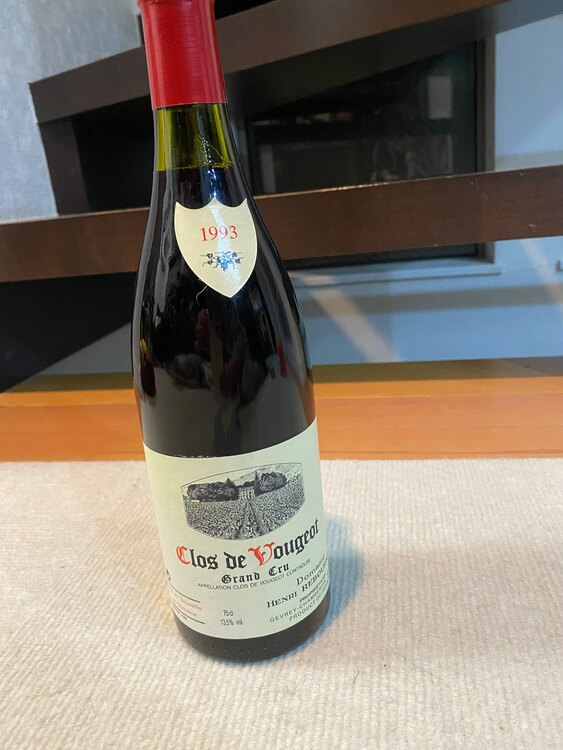 アンリルブルソー　Vougeot （お酒）の商品画像 - 査定依頼日：2025年4月1日 - 最高査定価格：20,000円