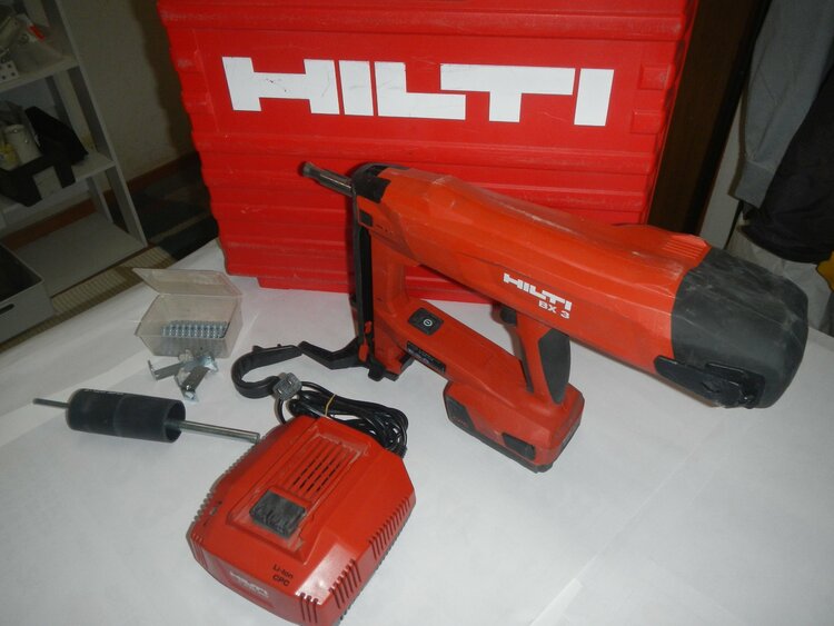 HILTI充電式鋲打ち機BX3-ME（電動工具・農機具・業務用機械）の商品画像 - 査定依頼日：2026年3月13日 - 最高査定価格：40,000円