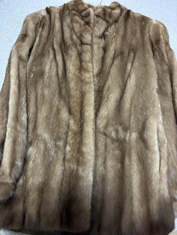 ルイ・ヴィトン モノグラム ショルダーバッグ FL4108（ブランド財布・小物）の商品画像 - 査定依頼日：2026年7月17日 - 最高査定価格：86,000円