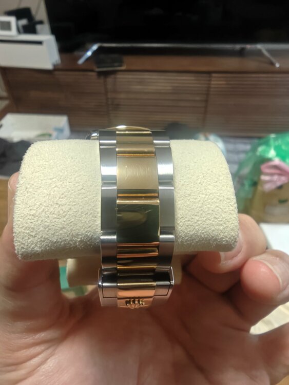 ロレックス デイトナ 116503（高級時計）の商品画像 - 査定依頼日：2026年1月28日 - 最高査定価格：3,350,000円