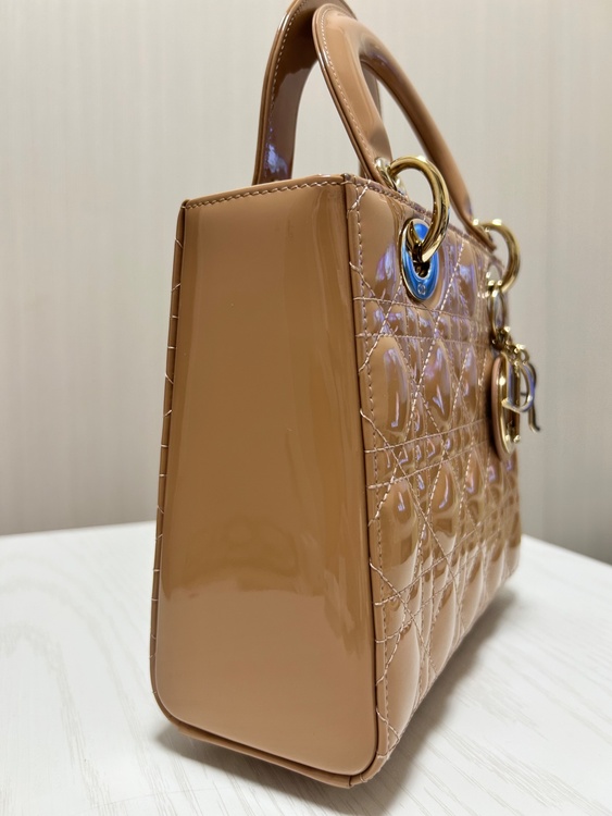 ディオール  （ブランドバッグ）の商品画像 - 査定依頼日：2025年12月4日 - 最高査定価格：280,000円