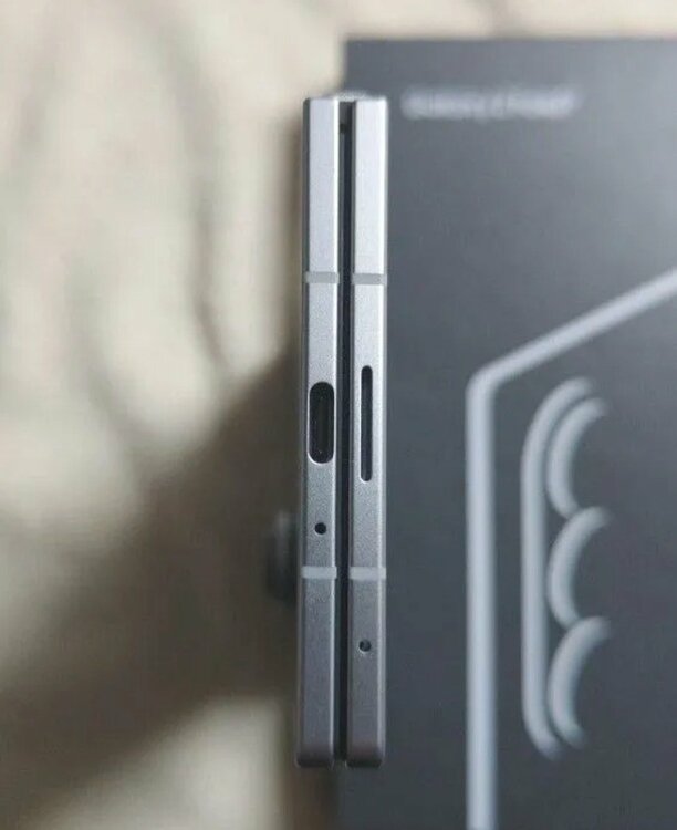 Galaxy Z Fold 7（スマホ）の商品画像 - 査定依頼日：2026年5月17日 - 最高査定価格：125,000円