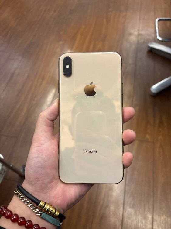 iPhoneXS Max 256GB Softbank（スマホ）の商品画像 - 査定依頼日：2025年4月22日 - 最高査定価格：29,000円