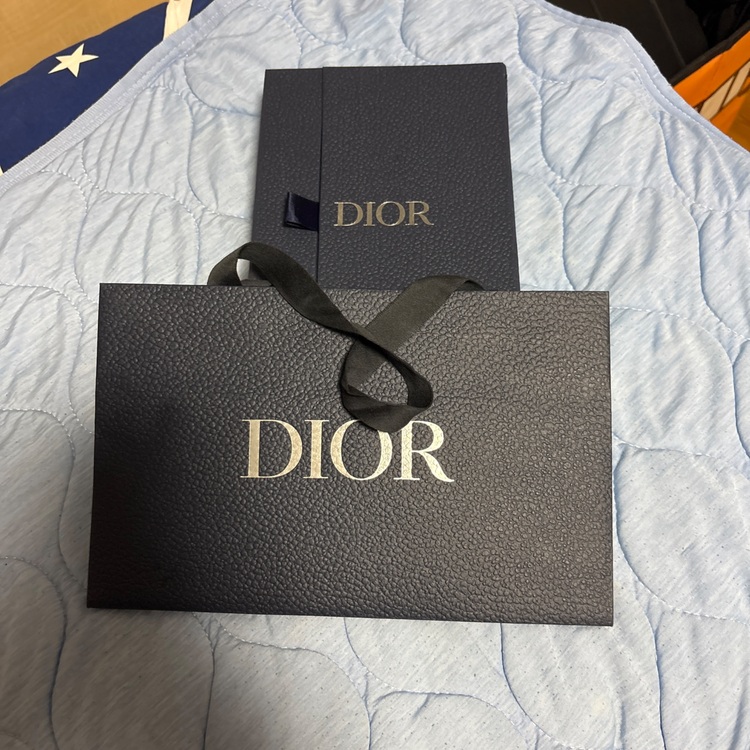 ディオール  （ブランドバッグ）の商品画像 - 査定依頼日：2025年9月23日 - 最高査定価格：40,000円