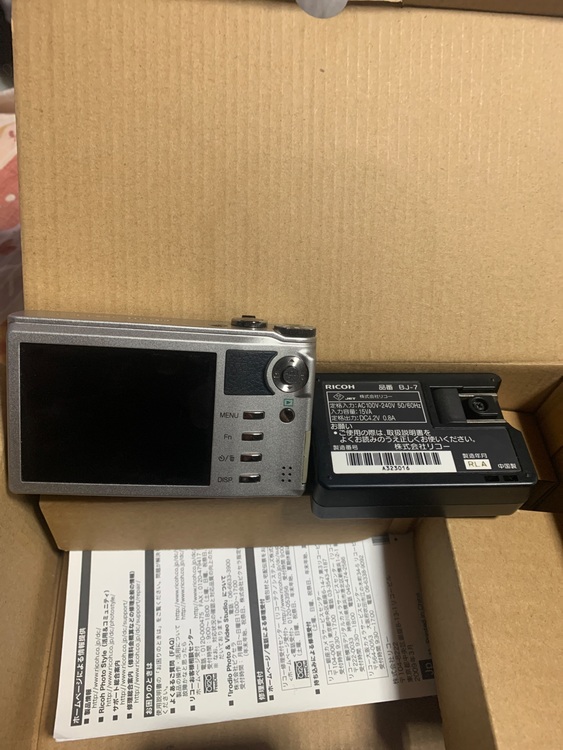 RICOH   CX1（カメラ）の商品画像 - 査定依頼日：2025年12月3日 - 最高査定価格：5,000円