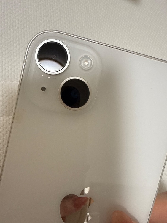 iPhone14plus（スマホ）の商品画像 - 査定依頼日：2026年5月20日 - 最高査定価格：42,000円