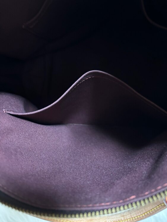 ルイヴィトン モノグラム ハンドバッグ　テュレンMM トートバッグ（ブランドバッグ）の商品画像 - 査定依頼日：2025年4月15日 - 最高査定価格：110,000円