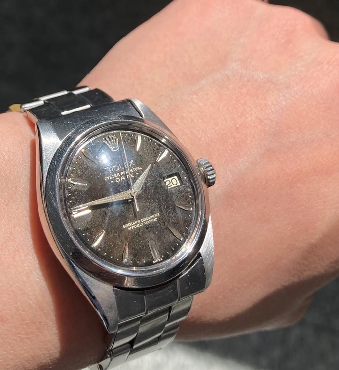 Rolex OYSTER PERPETUAL DATE Ref.1500（高級時計）の商品画像 - 査定依頼日：2025年12月10日 - 最高査定価格：400,000円