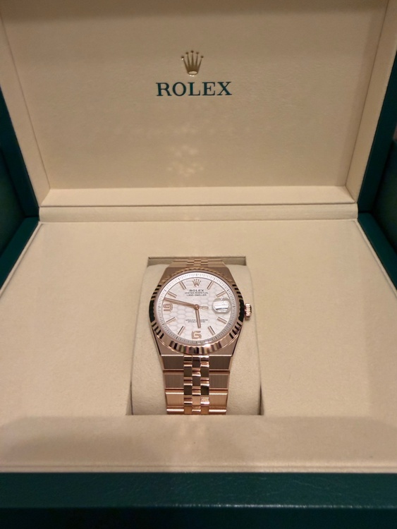 ロレックス その他 12733（高級時計）の商品画像 - 査定依頼日：2026年3月31日 - 最高査定価格：10,250,000円