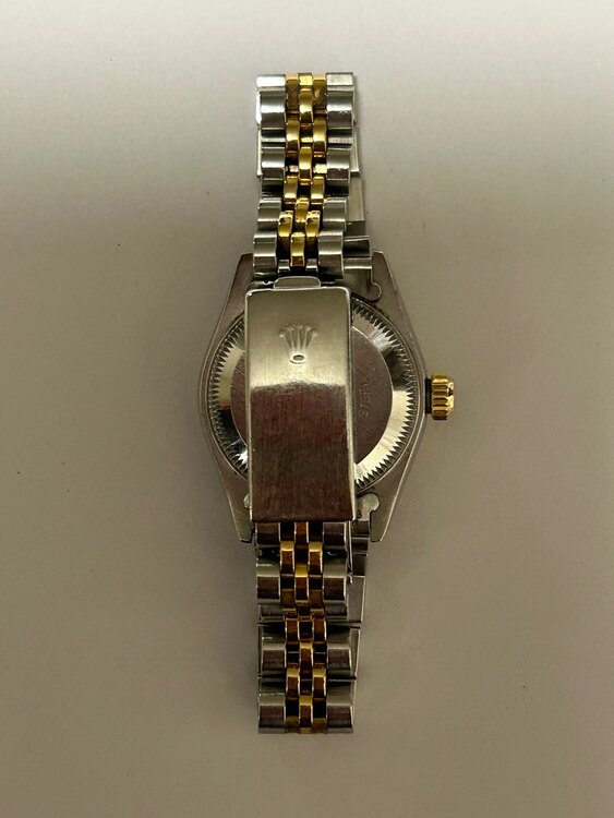 ロレックス パーペチュアルデイト （高級時計）の商品画像 - 査定依頼日：2025年2月8日 - 最高査定価格：550,000円