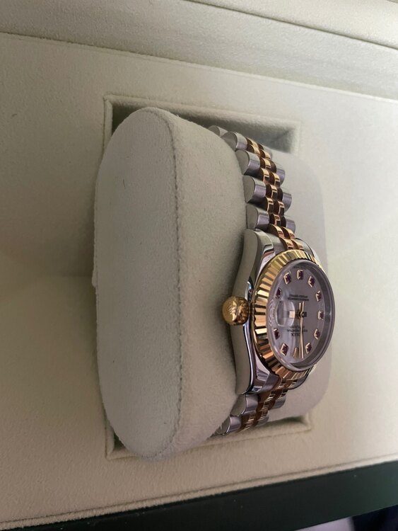 ロレックス デイトジャスト 179173NGr（高級時計）の商品画像 - 査定依頼日：2025年5月19日 - 最高査定価格：1,480,000円