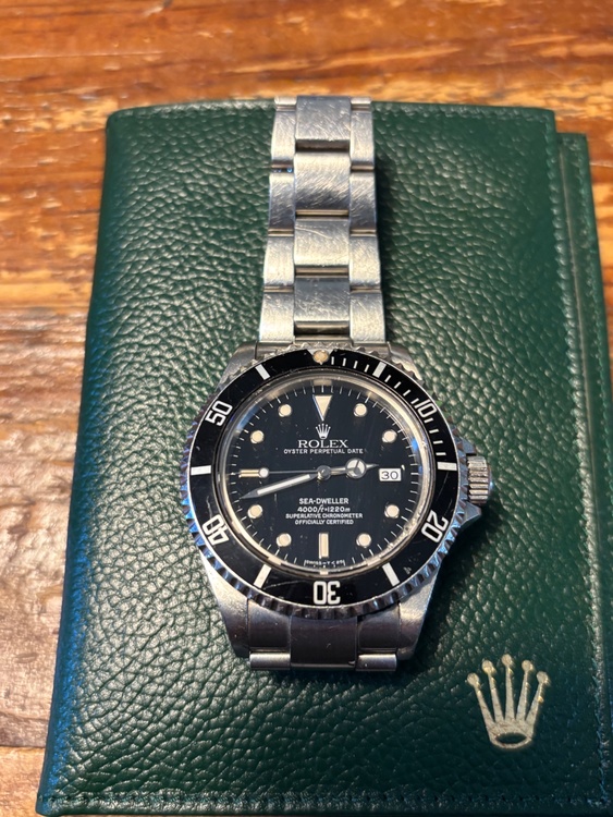 ロレックス シードゥエラー 1660（高級時計）の商品画像 - 査定依頼日：2026年3月12日 - 最高査定価格：1,400,000円