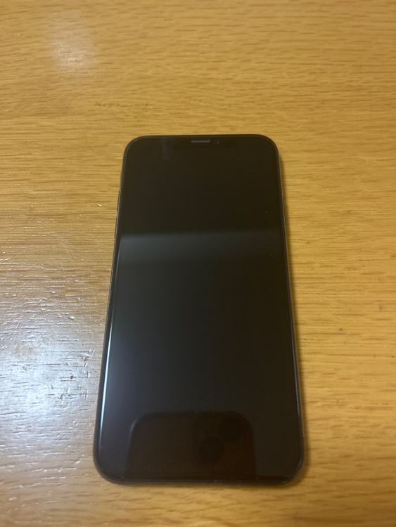 iPhone iPhoneX 64GB Softbank（スマホ）の商品画像 - 査定依頼日：2026年8月4日 - 最高査定価格：6,500円