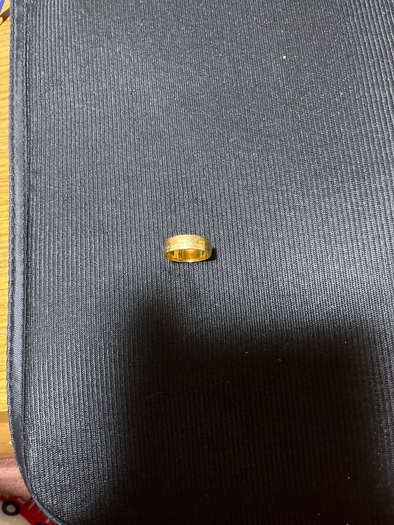 24金（金・貴金属）の商品画像 - 査定依頼日：2023年12月30日 - 最高査定価格：34,000円