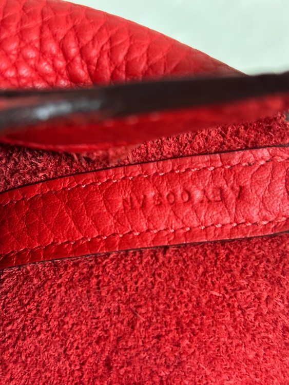 エルメス ピコタンロックＰＭ トリヨンクレマンス ルージュトマト A刻印（ブランドバッグ）の商品画像 - 査定依頼日：2025年12月7日 - 最高査定価格：250,000円