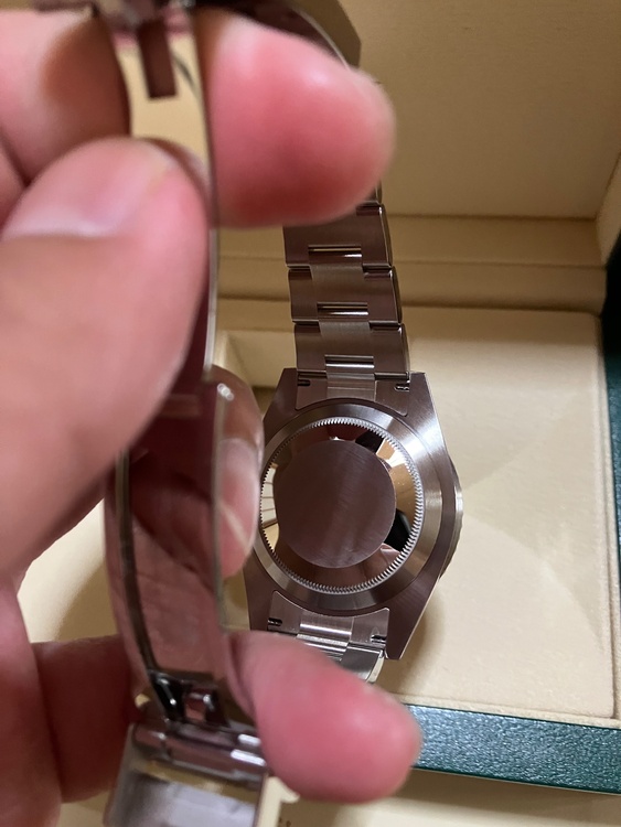 ロレックス サブマリーナー 126610LV（高級時計）の商品画像 - 査定依頼日：2025年12月10日 - 最高査定価格：2,330,000円