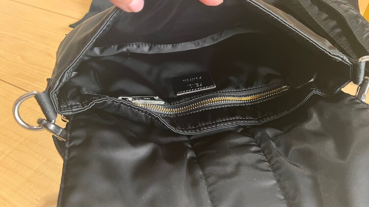 フェンディ  （ブランドバッグ）の商品画像 - 査定依頼日：2025年5月18日 - 最高査定価格：120,000円