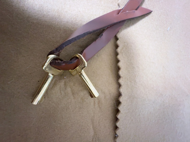 モンソー（ブランドバッグ）の商品画像 - 査定依頼日：2025年9月19日 - 最高査定価格：90,000円