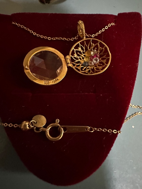 ageteK18限定チャームK10あずきチェーン（金・貴金属）の商品画像 - 査定依頼日：2025年6月30日 - 最高査定価格：60,000円