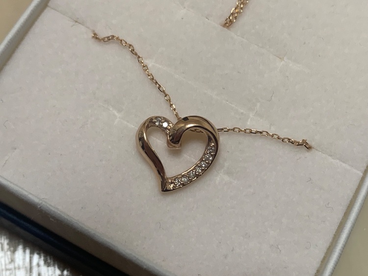 ジュエリーツツミ　ハートネックレス　ピンクゴールド（金・貴金属）の商品画像 - 査定依頼日：2025年6月10日 - 最高査定価格：10,000円