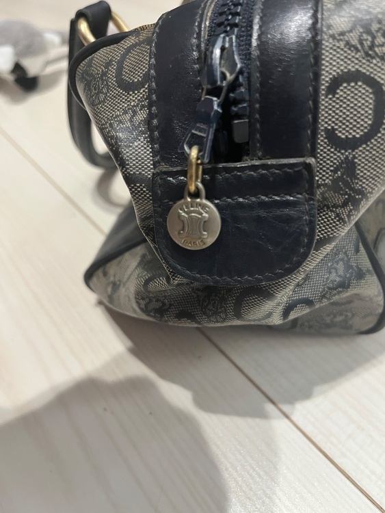 セリーヌ　ミニボストン（ブランドバッグ）の商品画像 - 査定依頼日：2025年7月27日 - 最高査定価格：5,000円