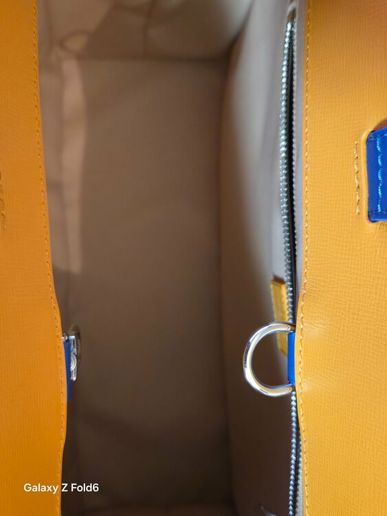 Lv Shopper tote bag MM（ブランドバッグ）の商品画像 - 査定依頼日：2026年5月19日 - 最高査定価格：450,000円