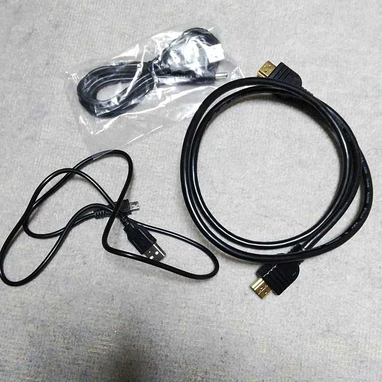 レトロフリークベーシック　カセット（ゲーム機本体・ゲームソフト）の商品画像 - 査定依頼日：2020年1月5日 - 最高査定価格：4,000円