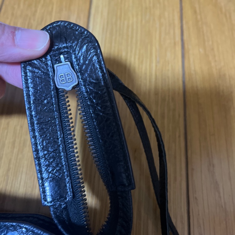 バレンシアガ  （ブランドバッグ）の商品画像 - 査定依頼日：2026年2月3日 - 最高査定価格：110,000円