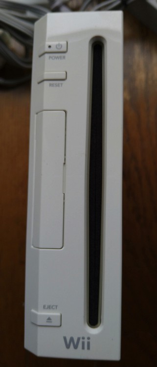 任天堂Wii（ゲーム機本体・ゲームソフト）の商品画像 - 査定依頼日：2021年8月16日 - 最高査定価格：400円