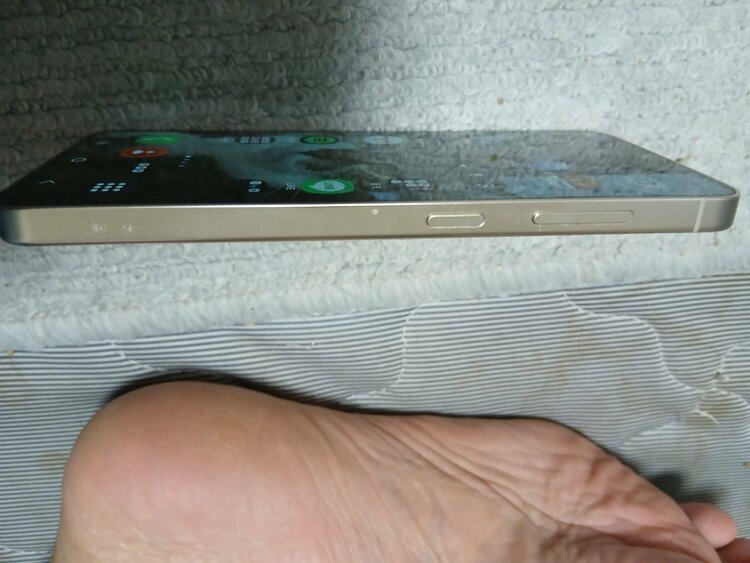 Galaxy Galaxy S24 シリーズ SIMフリー（スマホ）の商品画像 - 査定依頼日：2026年10月17日 - 最高査定価格：42,100円