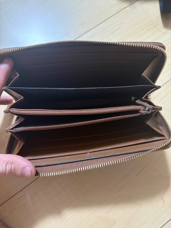 グッチ  （ブランドバッグ）の商品画像 - 査定依頼日：2026年3月30日 - 最高査定価格：21,000円