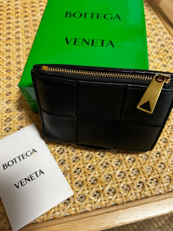 ボッテガ・ヴェネタ  （ブランドバッグ）の商品画像 - 査定依頼日：2026年3月6日 - 最高査定価格：55,000円