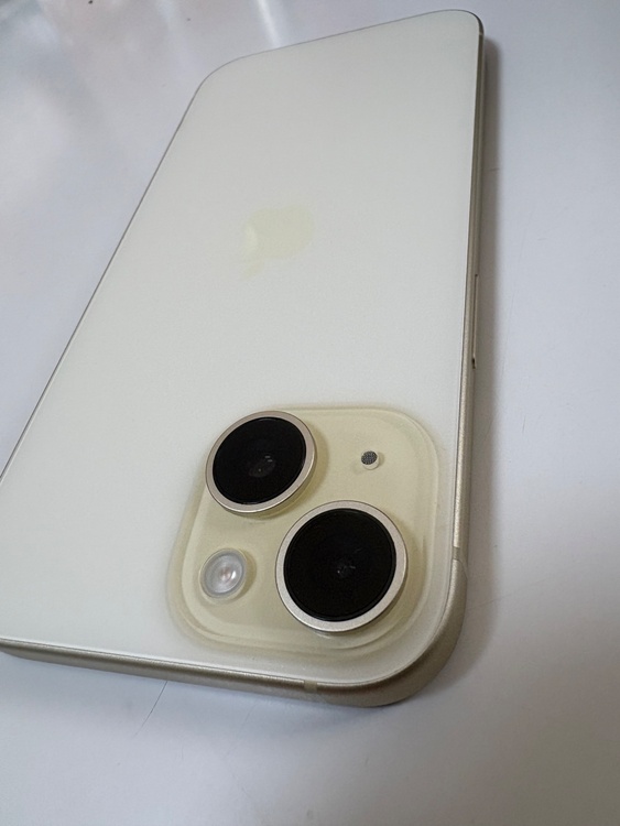 iPhone 15 512GB SIMフリー（スマホ）の商品画像 - 査定依頼日：2026年2月18日 - 最高査定価格：100,000円