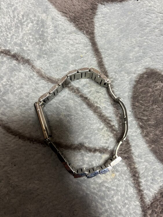 カルティエ タンク （高級時計）の商品画像 - 査定依頼日：2025年5月4日 - 最高査定価格：460,000円