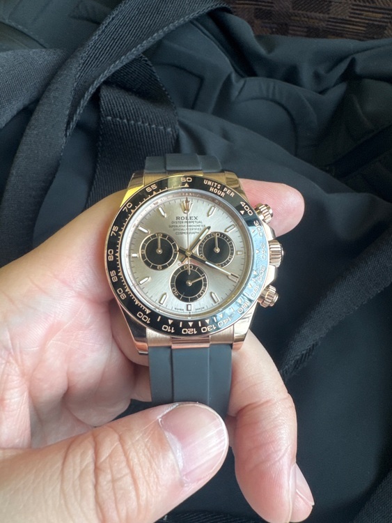 ロレックス デイトナ 126515LN（高級時計）の商品画像 - 査定依頼日：2025年9月14日 - 最高査定価格：7,100,000円