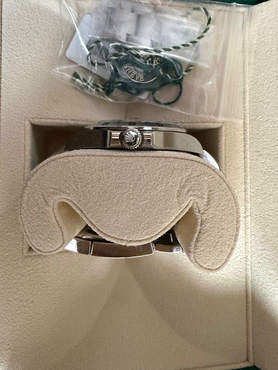 エクスプローラ2（高級時計）の商品画像 - 査定依頼日：2026年3月19日 - 最高査定価格：1,750,000円