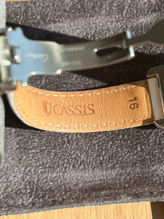 カルティエ タンク 241（高級時計）の商品画像 - 査定依頼日：2025年9月30日 - 最高査定価格：310,000円