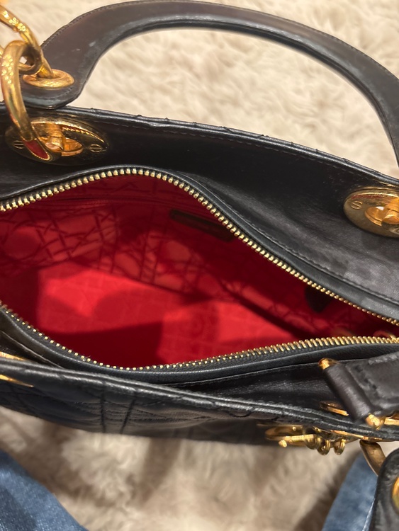 ディオール  （ブランドバッグ）の商品画像 - 査定依頼日：2026年4月16日 - 最高査定価格：100,000円