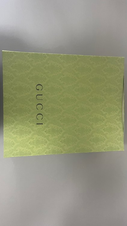 ダイアナ日本限定ミディアムバッグ　HOSOOコラボ西陣織（ブランドバッグ）の商品画像 - 査定依頼日：2023年7月29日 - 最高査定価格：200,000円