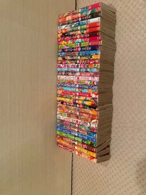 ちはやふる　第1-36巻（古本）の商品画像 - 査定依頼日：2024年12月26日 - 最高査定価格：1,000円