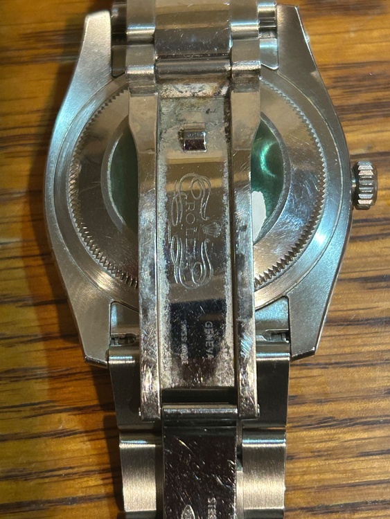 オイスターパーペチュアルデイトジャスト（高級時計）の商品画像 - 査定依頼日：2026年3月22日 - 最高査定価格：950,000円