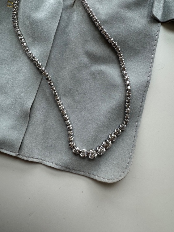 ダイヤモンドネックレス　k18ホワイトゴールド（金・貴金属）の商品画像 - 査定依頼日：2025年8月9日 - 最高査定価格：200,000円