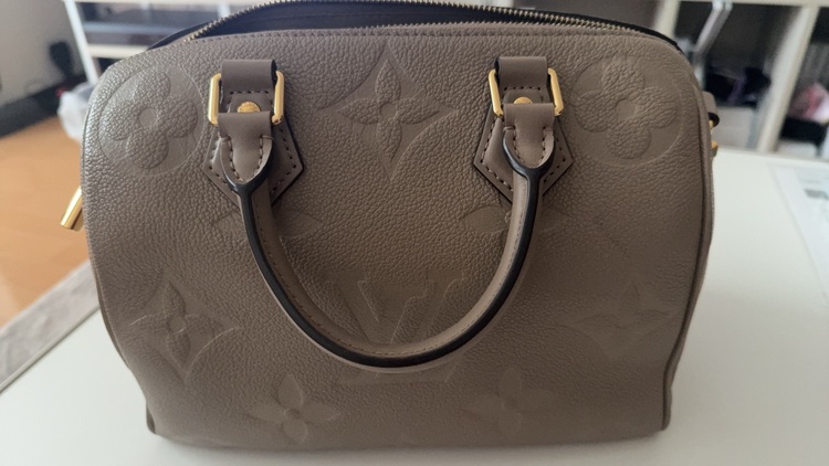 ルイヴィトン スピーディー （ブランドバッグ）の商品画像 - 査定依頼日：2025年11月18日 - 最高査定価格：280,000円