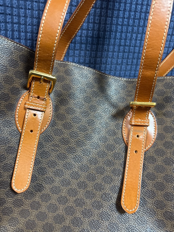 セリーヌ  （ブランドバッグ）の商品画像 - 査定依頼日：2026年3月20日 - 最高査定価格：100,000円